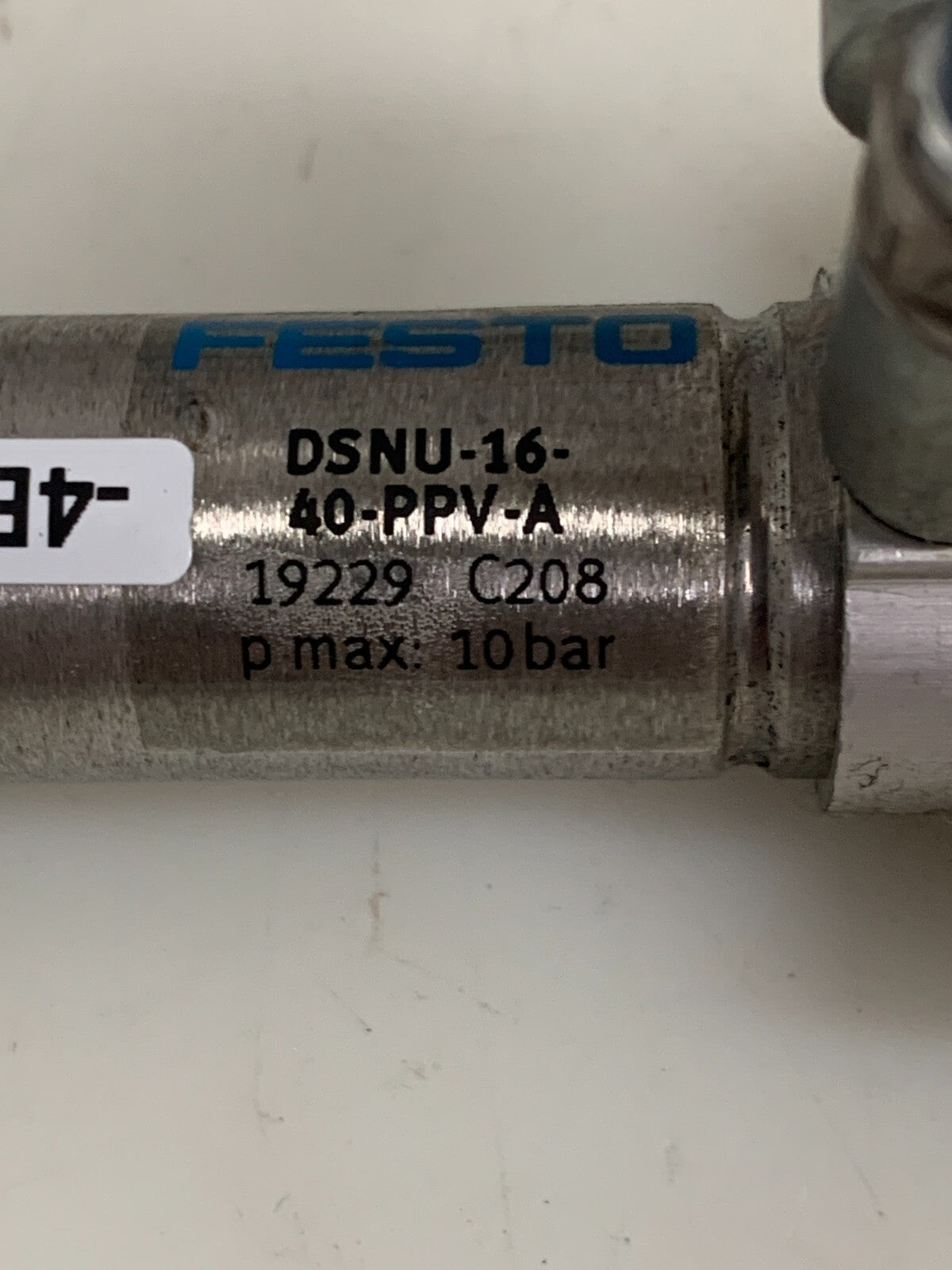 LOT OF 2 FESTO PNEUMATIC CYLINDER #19229 DSNU-16-40-PPV-A W/FITTING1