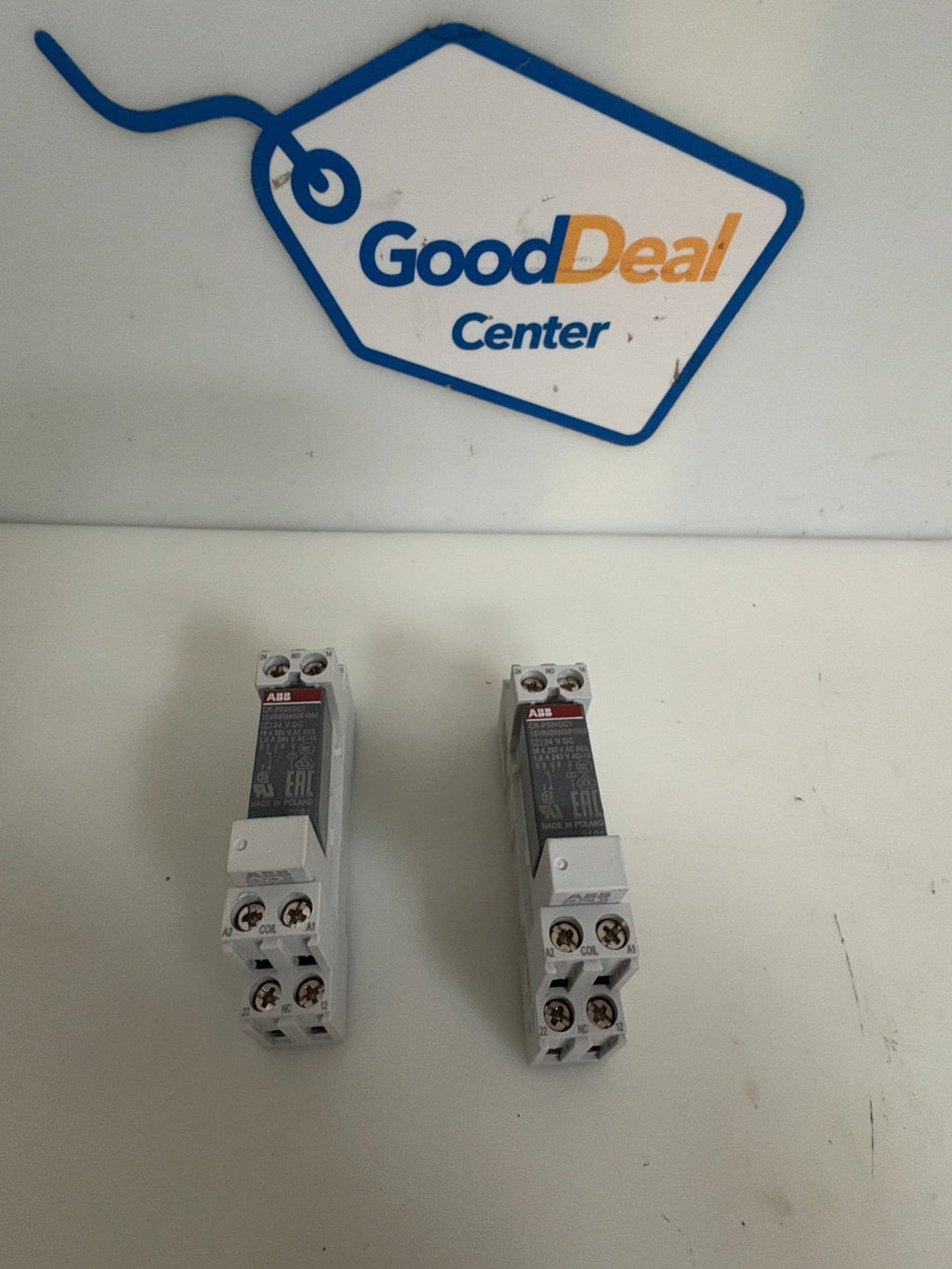 LOT OF 2 ABB RELAY CR-P024DC1 W/CR-PSS BASE