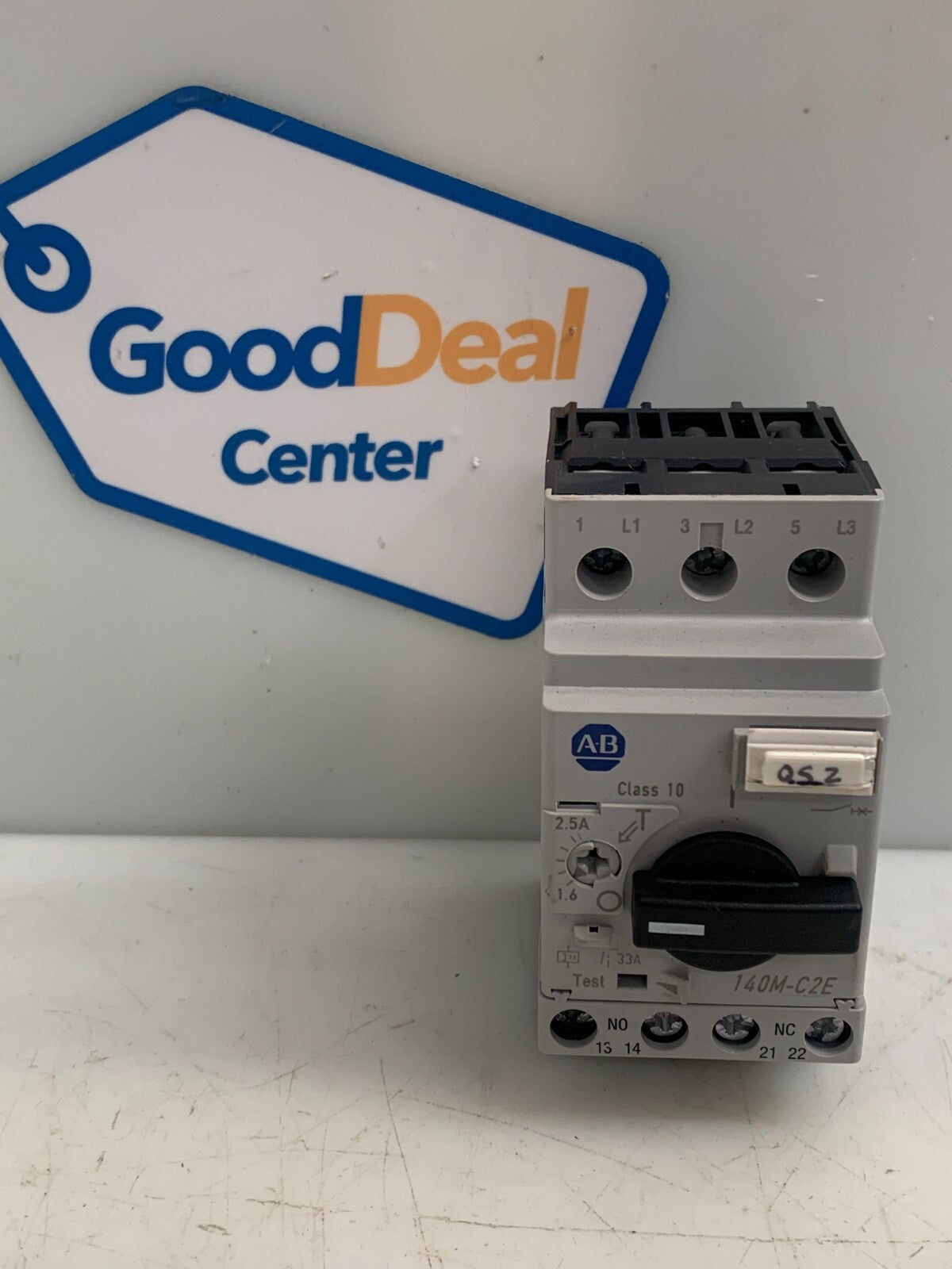 ALLEN BRADLEY 140M-C2E-B25  140M Circuit Breaker  (Used, like new)