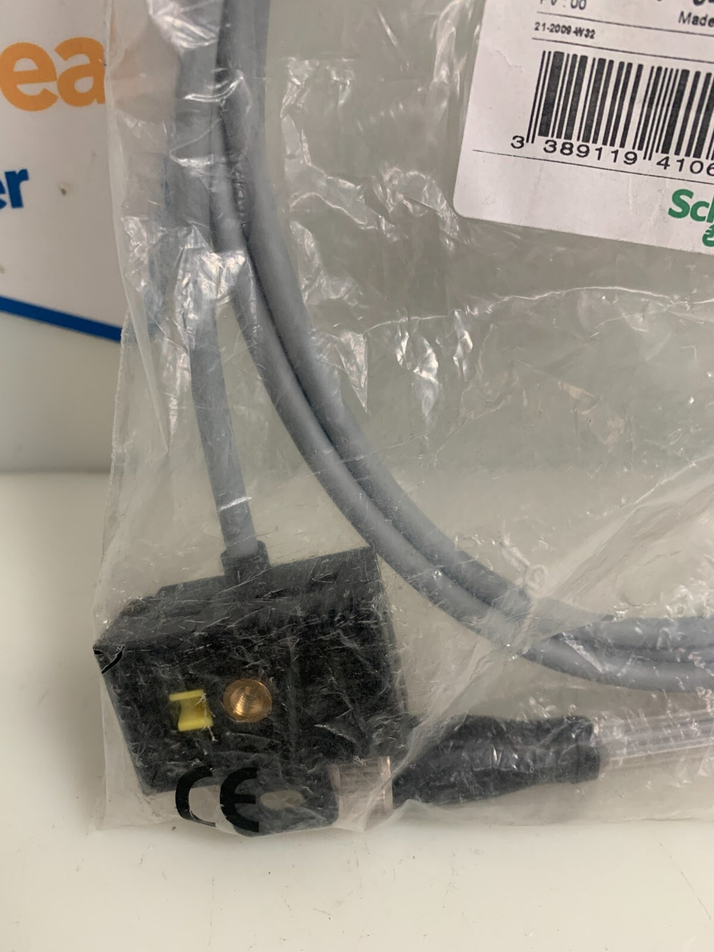 SCNEIDER ELECTRIC TAP OFF TCSATV 011 F22