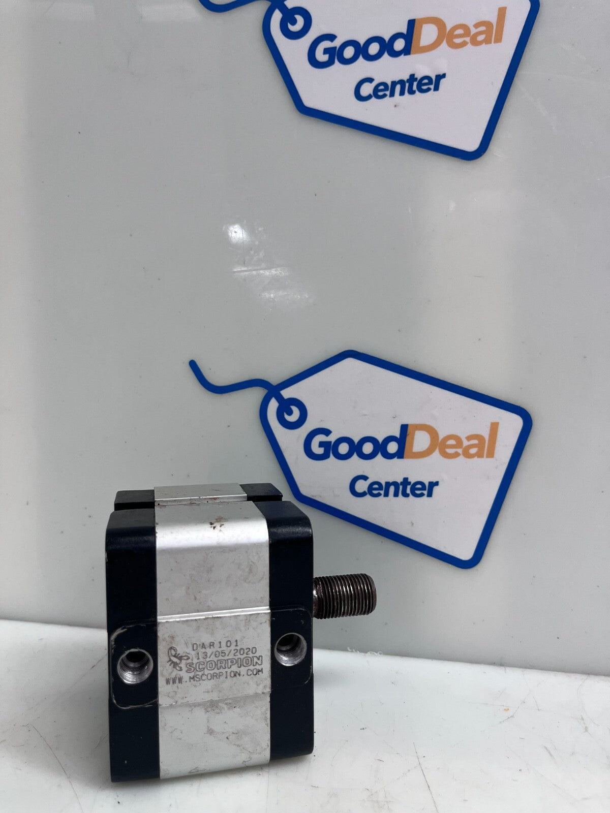 PNEUMAX (Unknown MPN) Pneumatic Actuator ''DAR101''