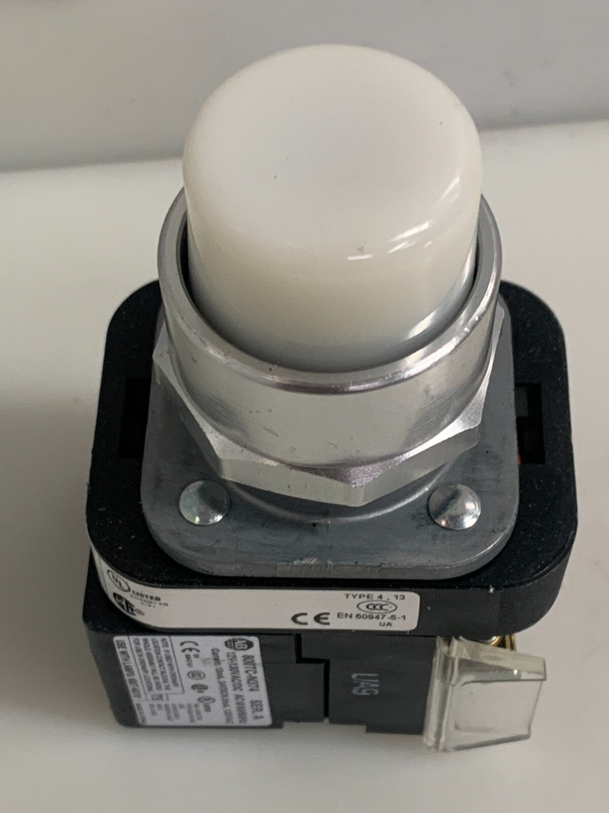 ALLEN BRADLEY WHITE PILOT LIGHT 800TC-QTH2W