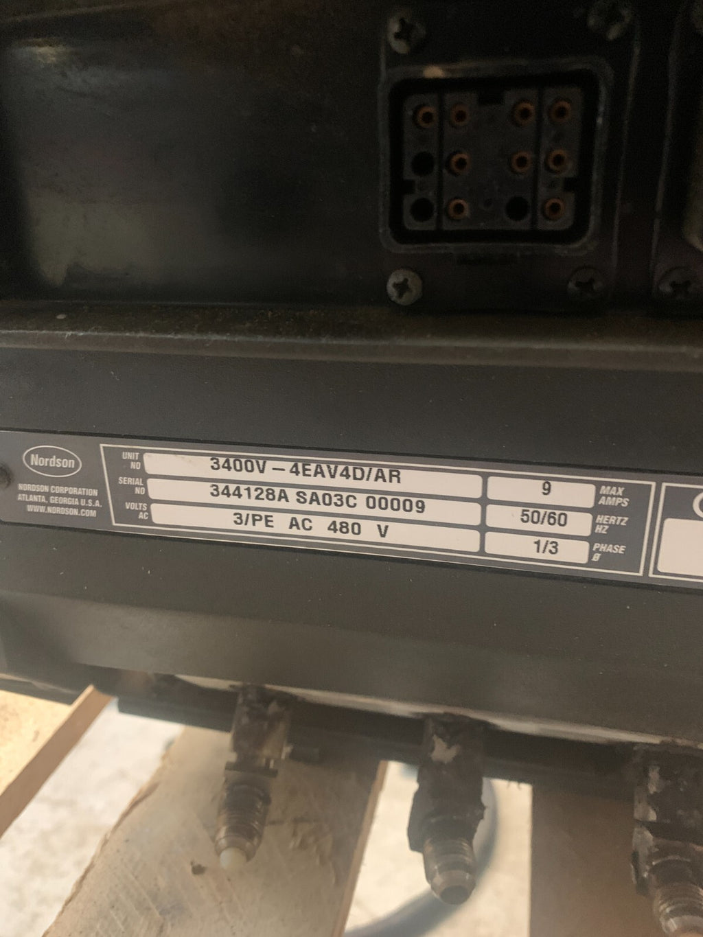 Nordson 3400V 4 Hot Melt Material Applicator 4EAV4D/AR with 2x 4-hoses holders