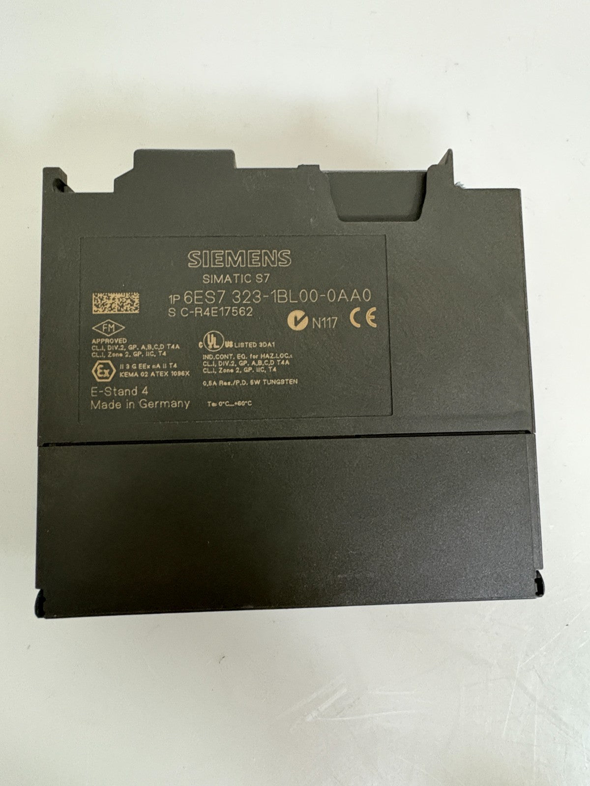 SIEMENS SIMATIC S7 DIGITAL INPUT/OUTPUT 6ES7 323-1BL00-0AA0