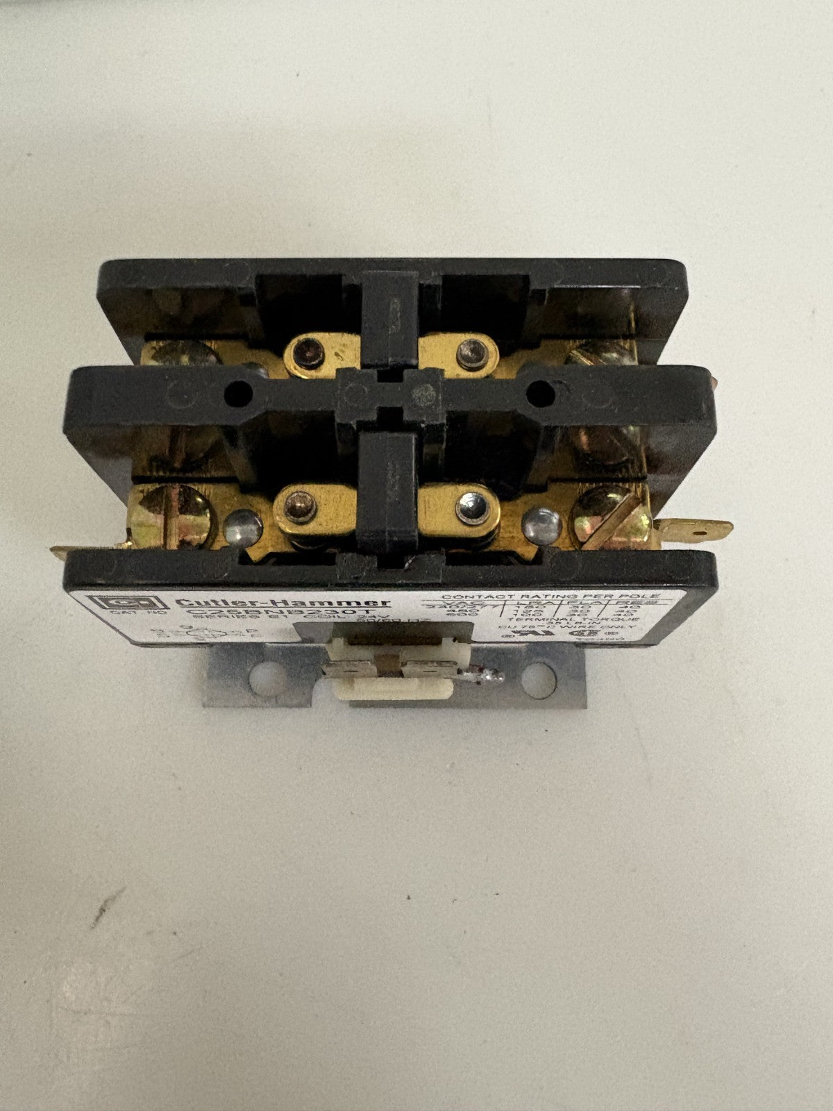 CUTLER - HAMMER DEFINITE PURPOSE CONTACTOR C25BNB230T2