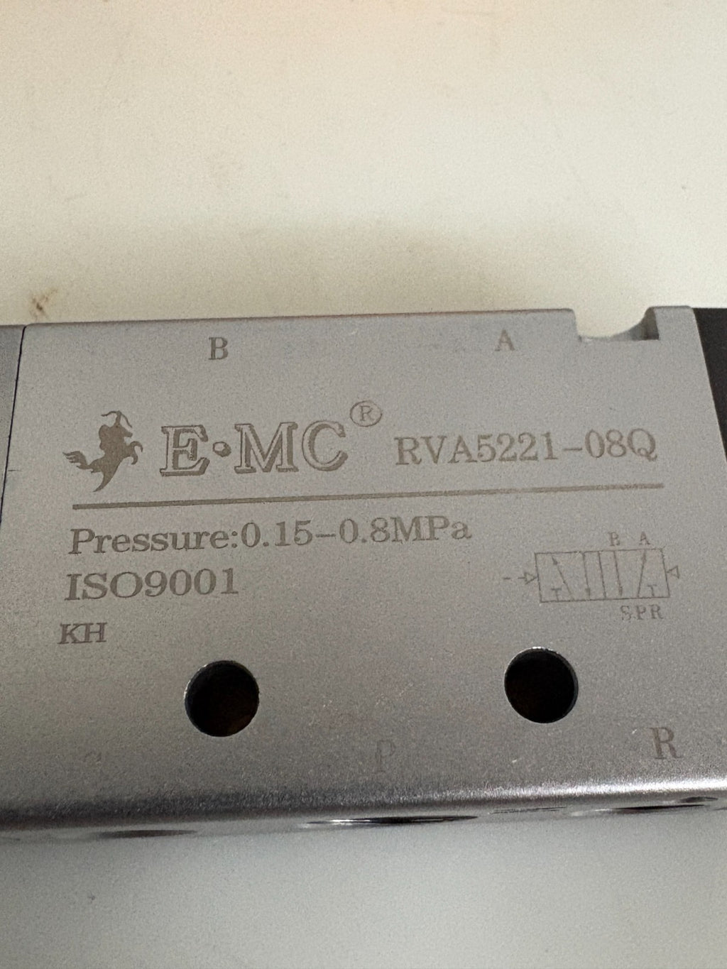 E-MC PNEUMATIC AIR CONTROL VALVE RVA5221-08Q-T