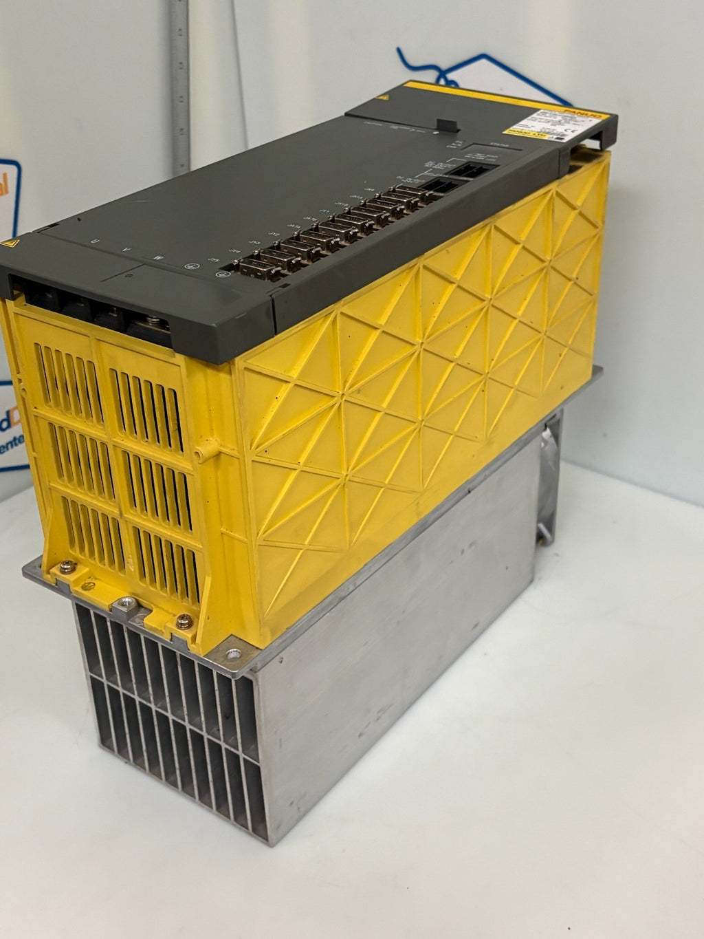 GE FANUC SPINDLE AMPLIFIER MODULE A06B-6104-H126 #H520 3