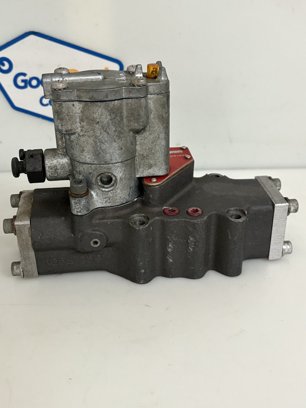 PARKER SCHRADER BELLOWS PILOT VALVE L545-30-102