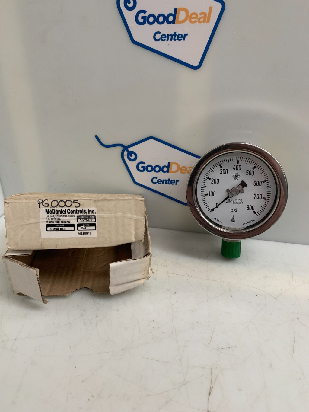 MCDANIEL CONTROLS 1/2NPT  Pressure Gauge  CJAB209170