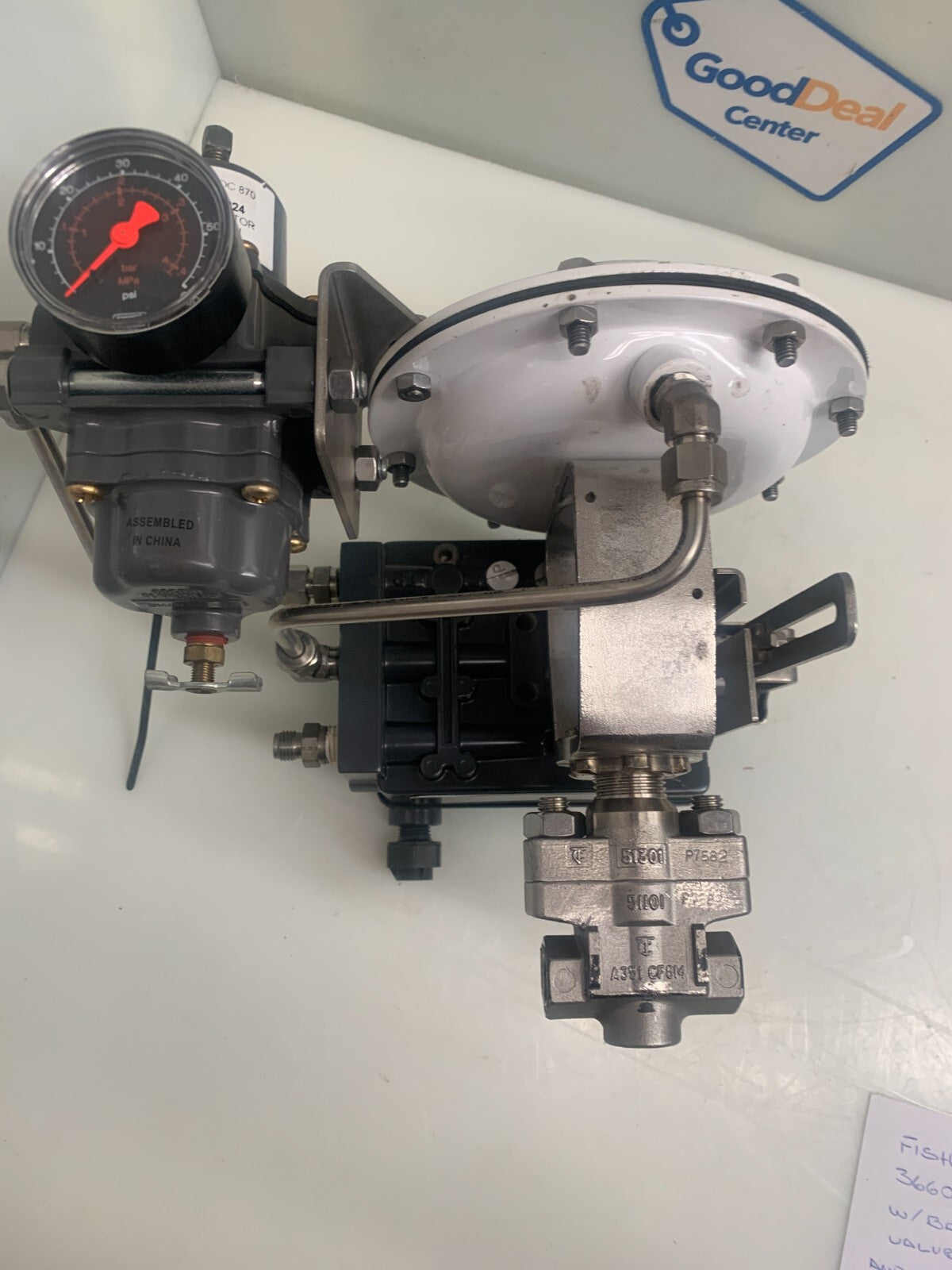 EMERSON FISHER  Valve Positioner Type 3660  w/Control Valve & Pressure Regulator