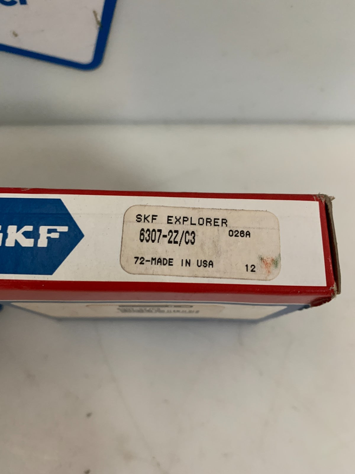 SKF MIX LOT OF EXPLORER BEARING 1X 6307 - 2Z/C3 1X 6207-2RS1/C3