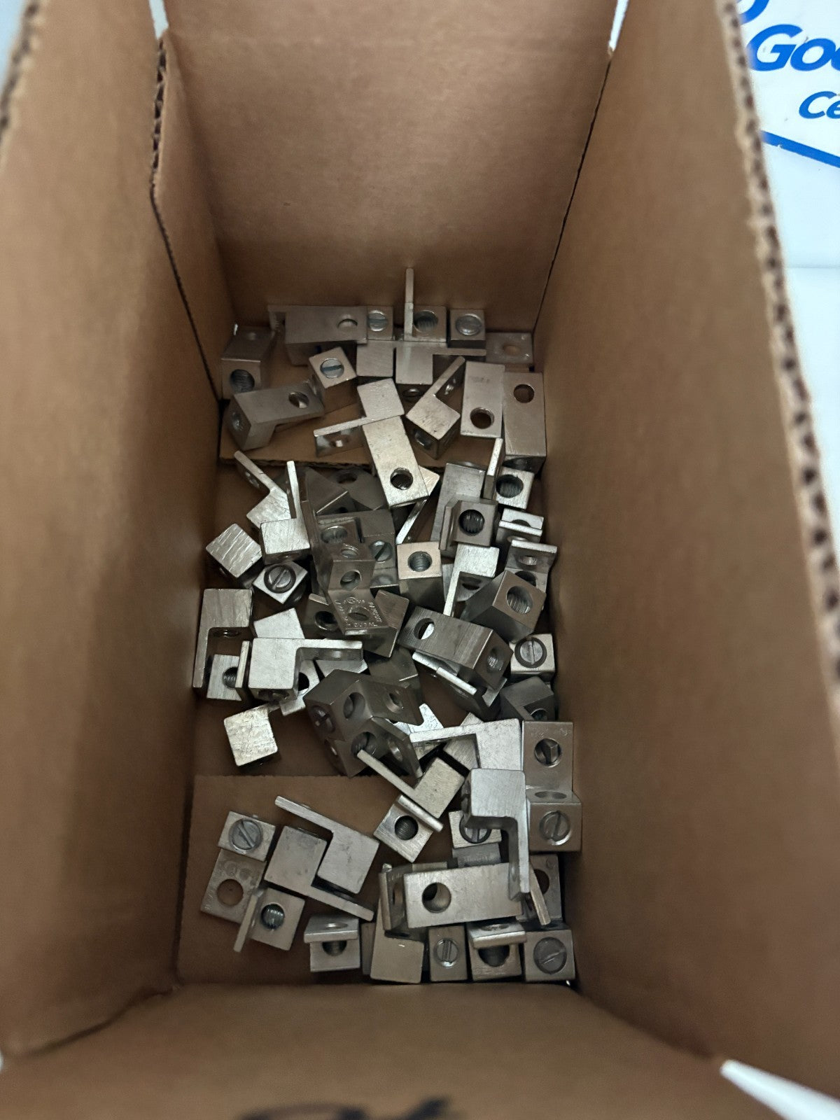 LOT OF 70 PANDUIT LUG CU9AL LAMA2 14-23