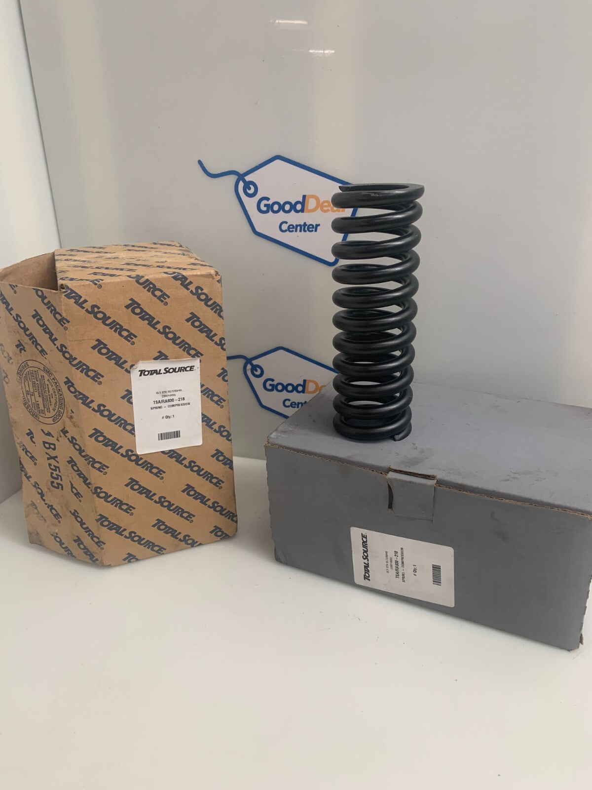 TOTAL SOURCE / RAYMOND TSA/RA830-218  Fork Lift Compression Spring (Lot of 2)