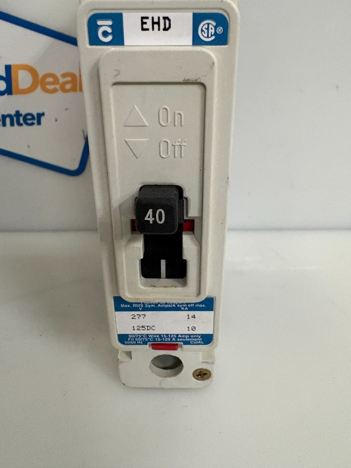 CUTLER HAMMER 40 AMP CIRCUIT BREAKER EHD10401