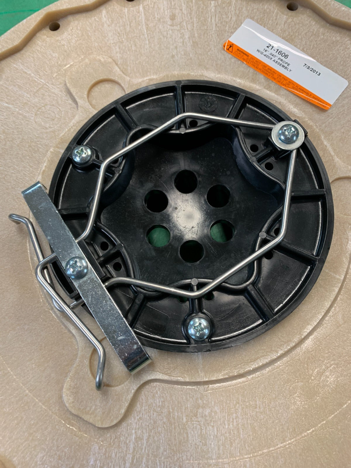 PROMATCH 16" POLY SCRUB BRUSH W/G 400X ASSY