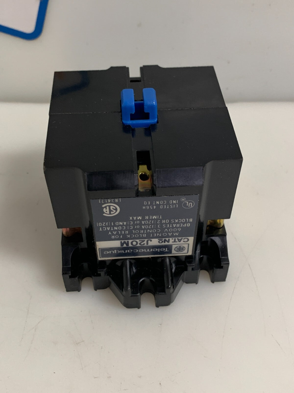 TELEMECANIQUE (GOULD) MAGNET BLOCK J20M FOR 600V CONTROL RELAY