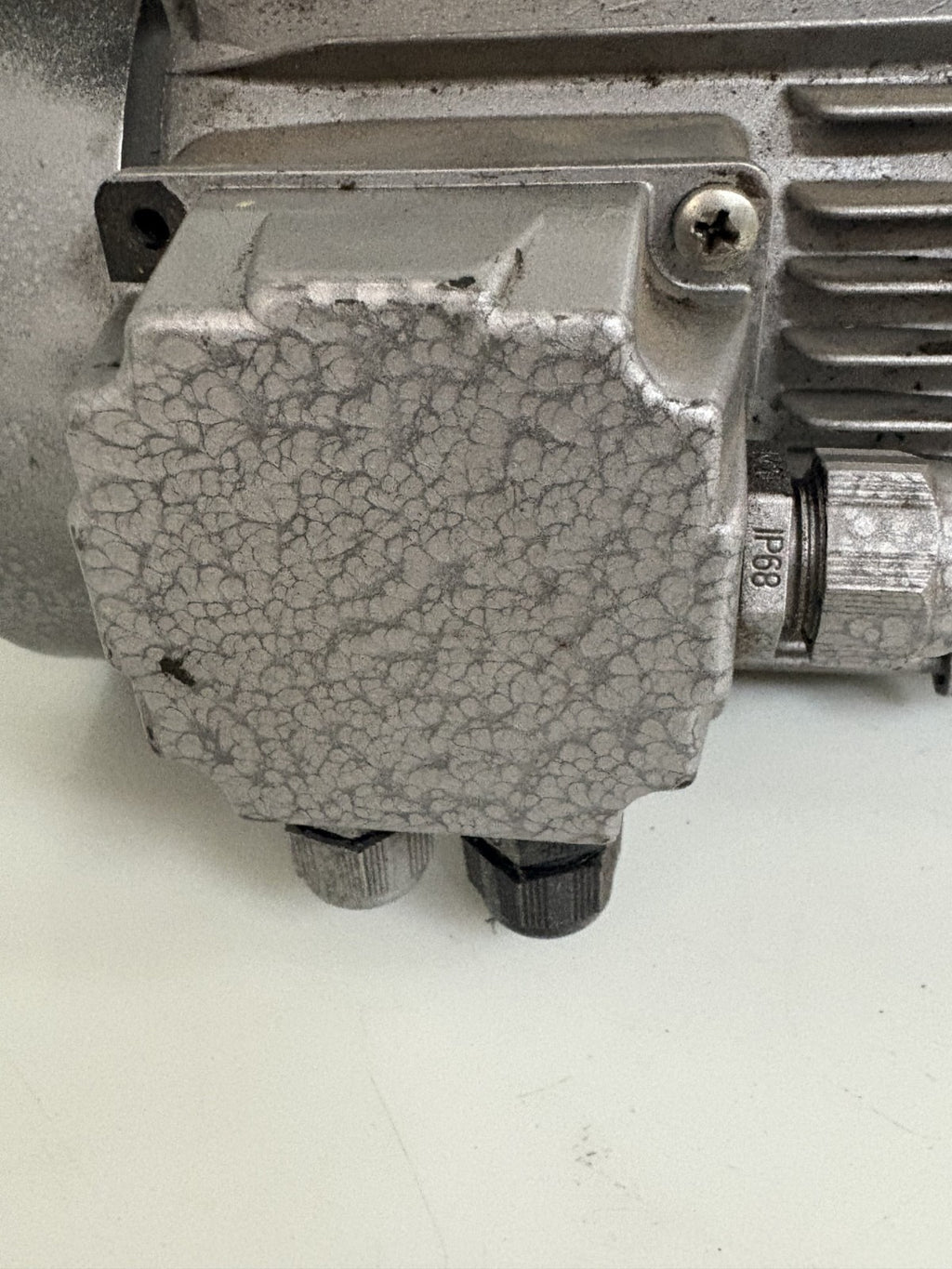 LEROY SOMER ELECTRIC MOTOR #1-LS80P/T2