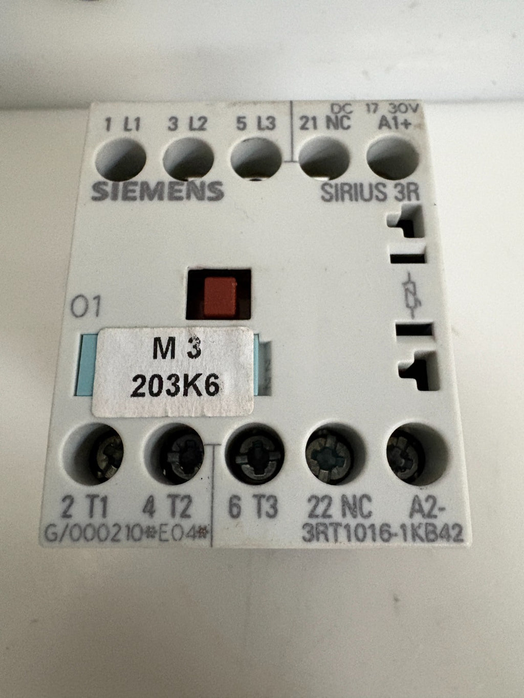SIEMENS CONTACTOR 3RT1016-1KB42 G/000210-EO