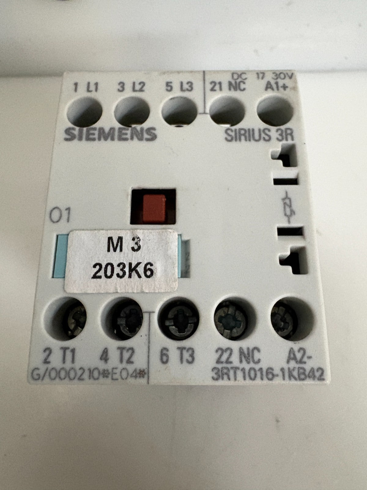 SIEMENS CONTACTOR 3RT1016-1KB42 G/000210-EO