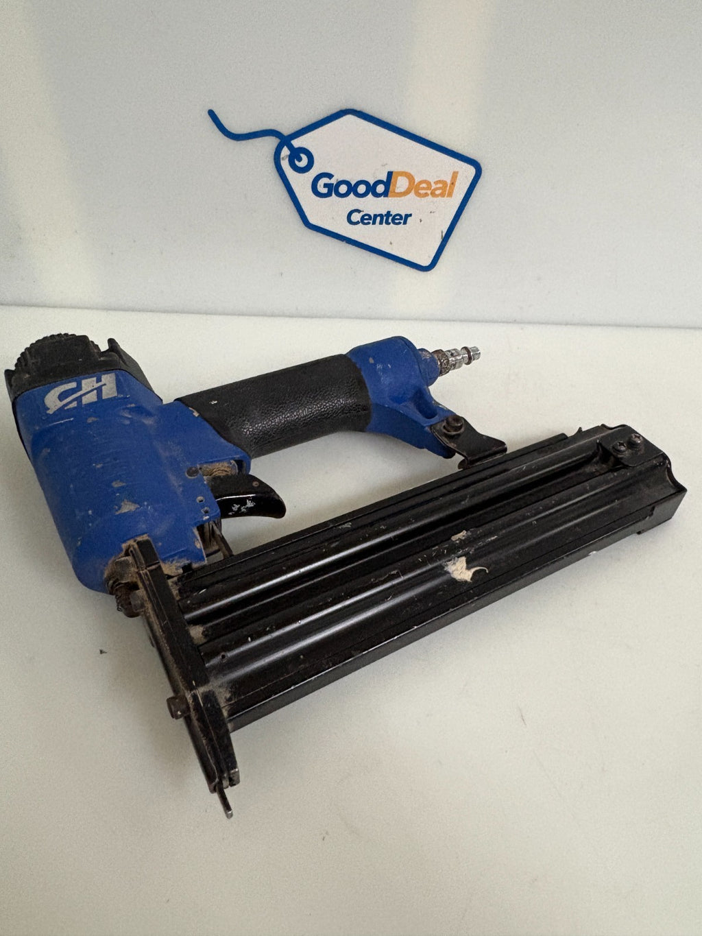 CAMPBELL HAUSFIELD PNUEMATIC 5/8 TO 2" 18 G BRAD NAIL DRIVER
