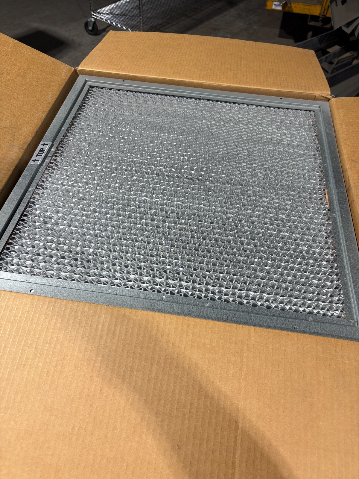 AAF FLANDERS PLEATED DURACEL XL-60 AIR FILTER 24"X24"X12"