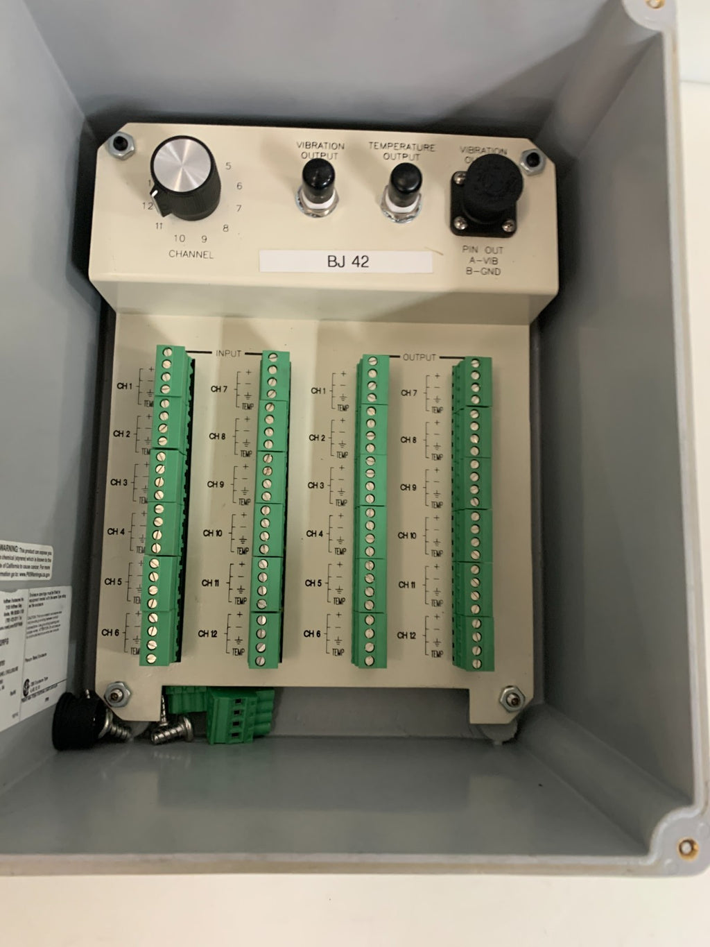 NVENT HOFFMAN TYPE 4X IMI SENSORS VIBRATION INTERFACE ENCLOSURE