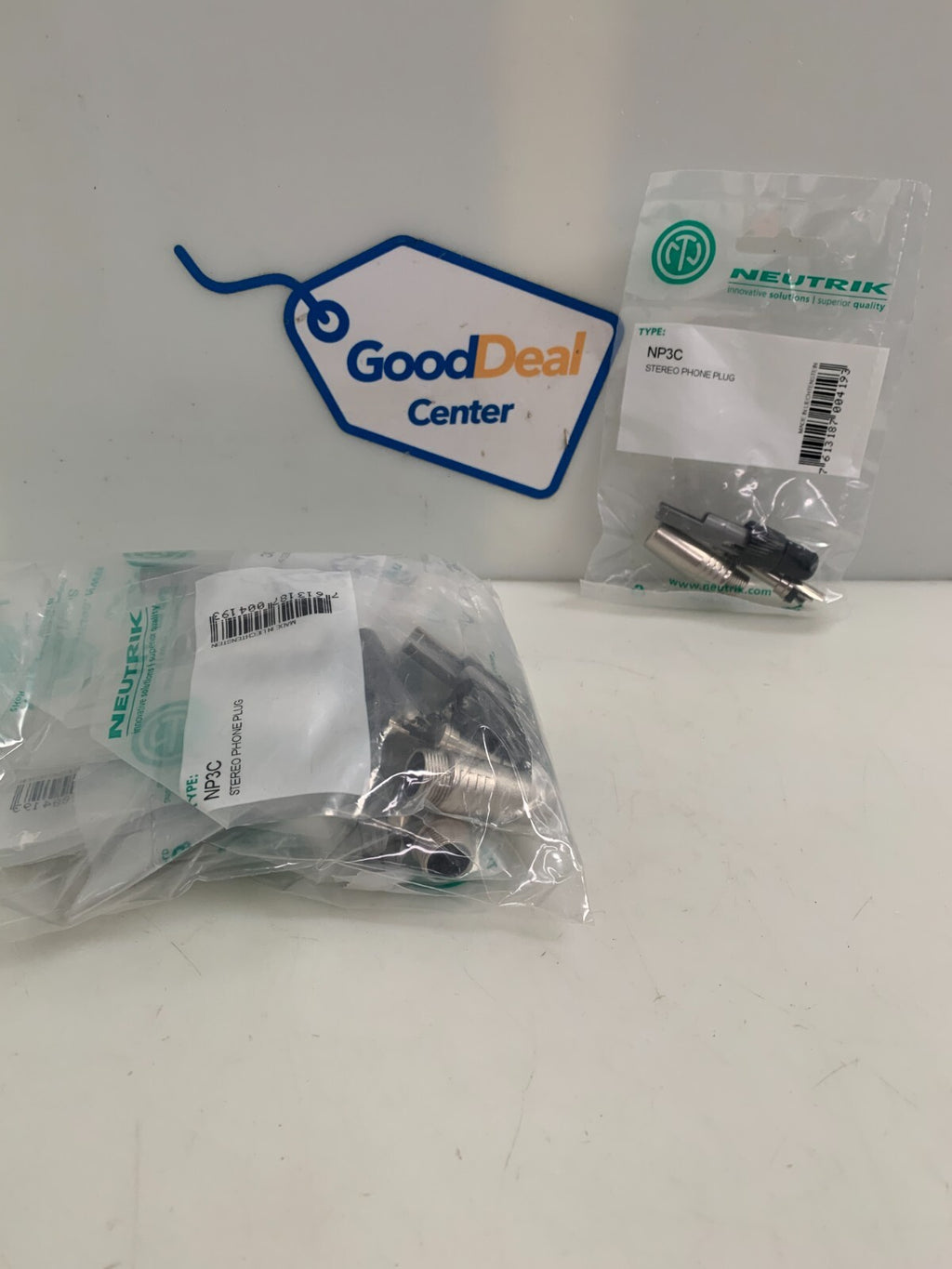 LOT OF 10 NEUTRIK NP3C STEREO PHONE PLUG0