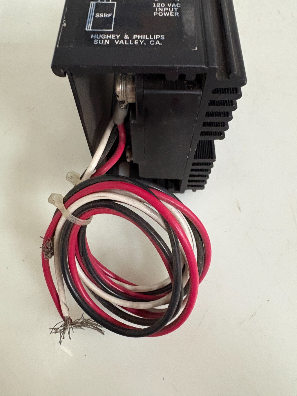 SOLID STATE BEACON FLASHER KZ1L10R30A