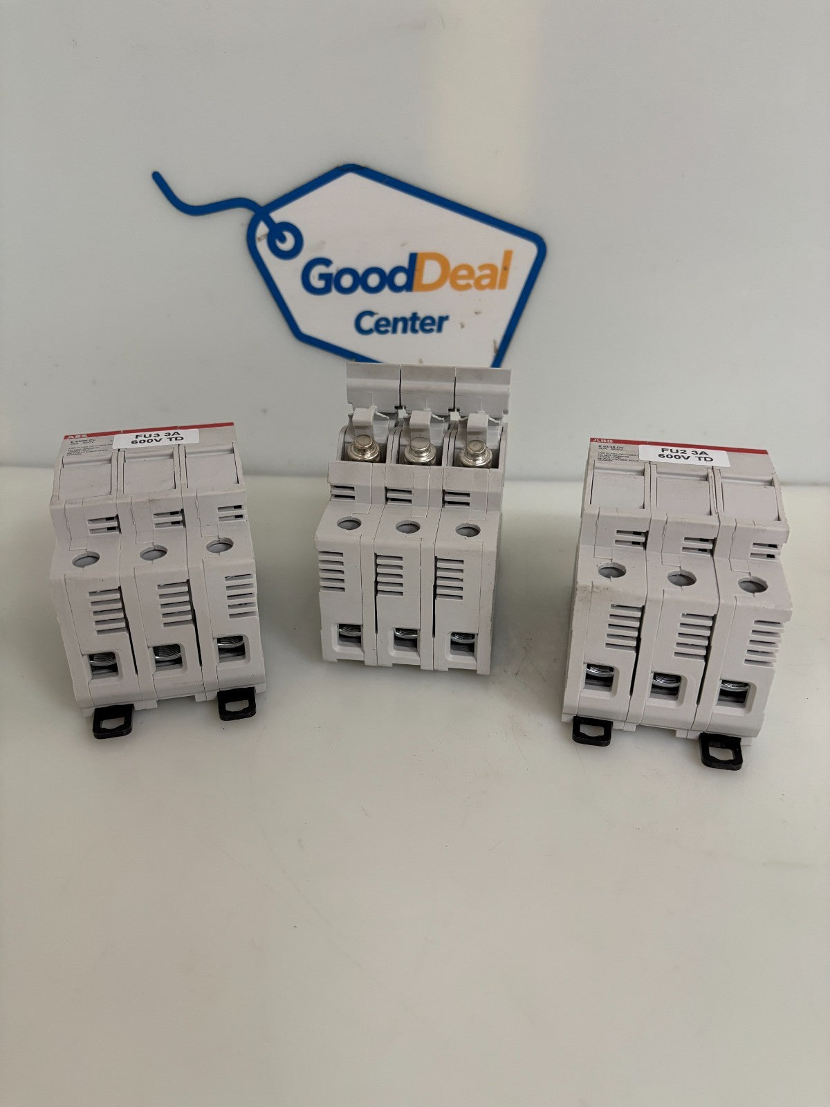 LOT OF 3 ABB FUSE HOLDER W/FUSES E 93/30 CC