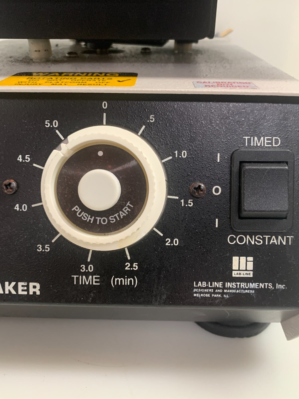 Lab-Line Instruments 4625 Tabletop Variable Speed Titer Plate Shaker