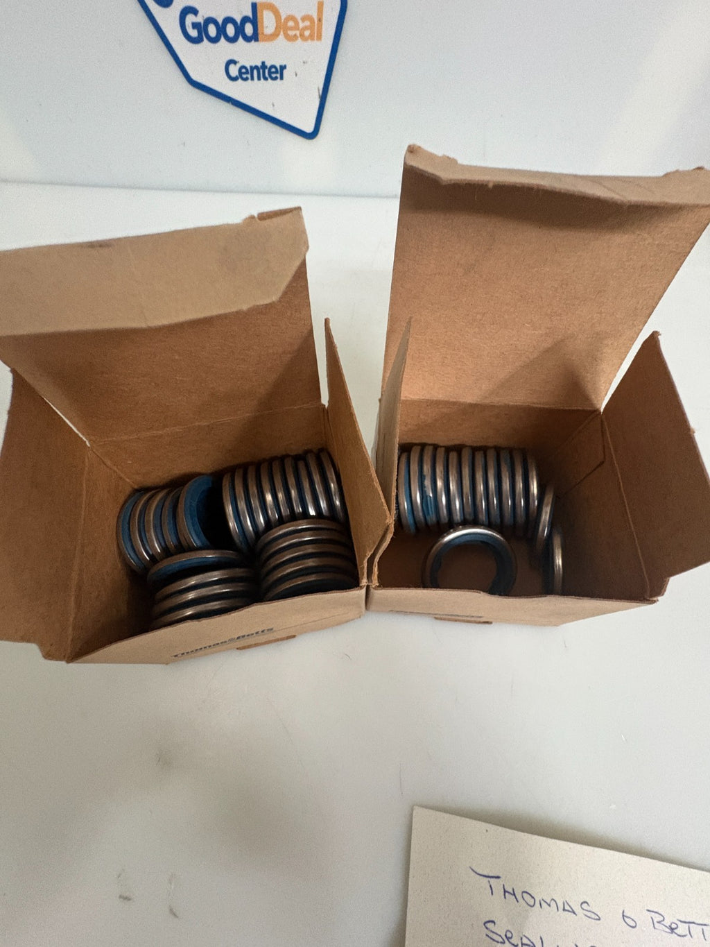 LOT OF 40 THOMAS & BETTS SEALING RING 3/4" #5263