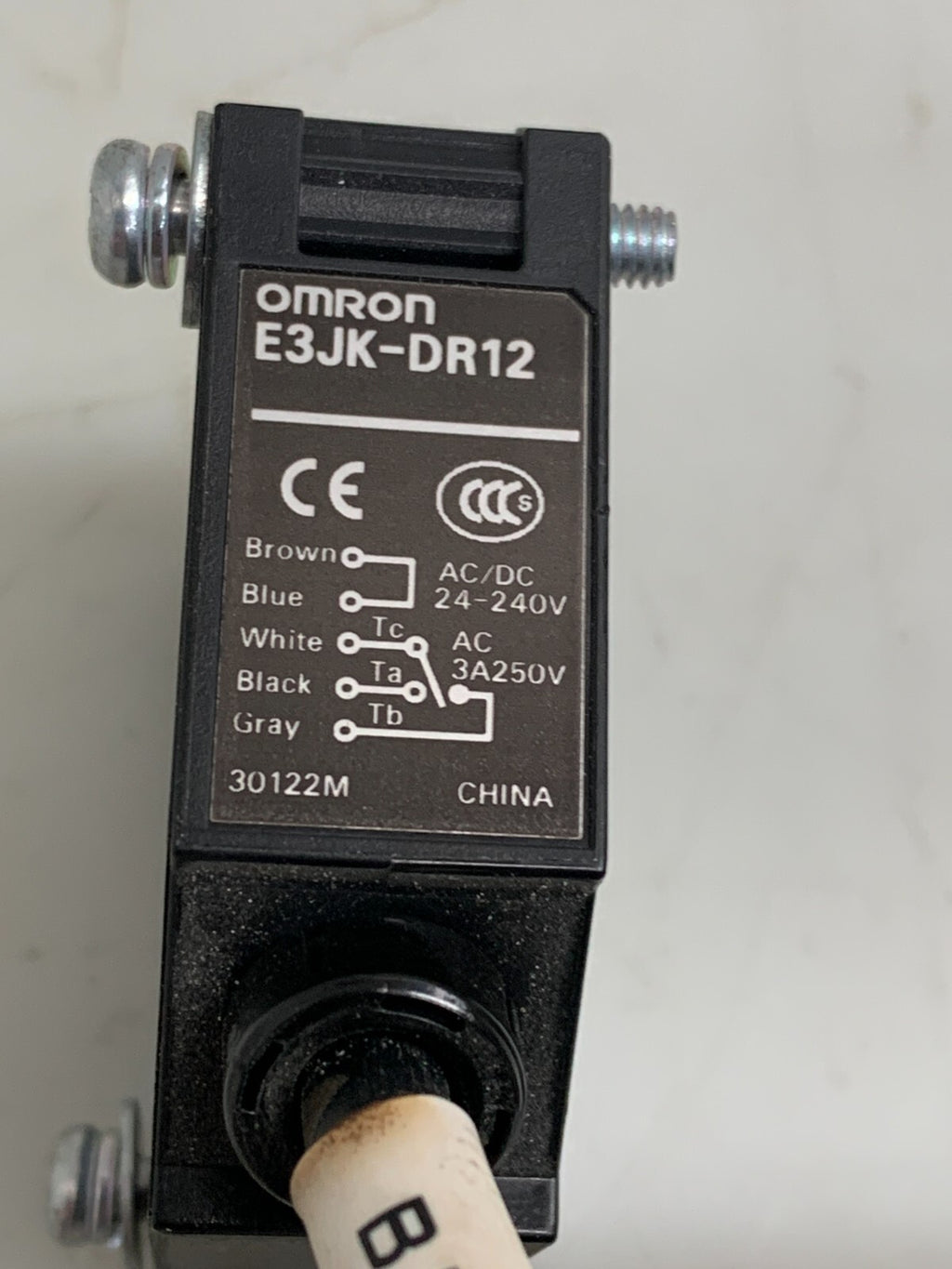 OMRON E3JK-DR12 Photoelectric Switch/Optical Sensor (Lot of 3)