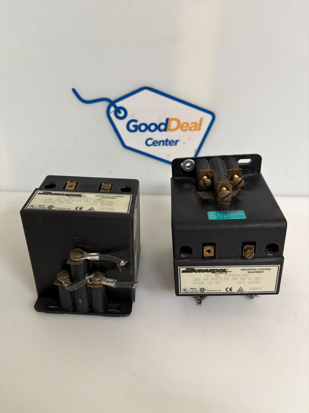 LOT OF 2 DURAKOOL DISPLACEMENT RELAY 3030APS120AC