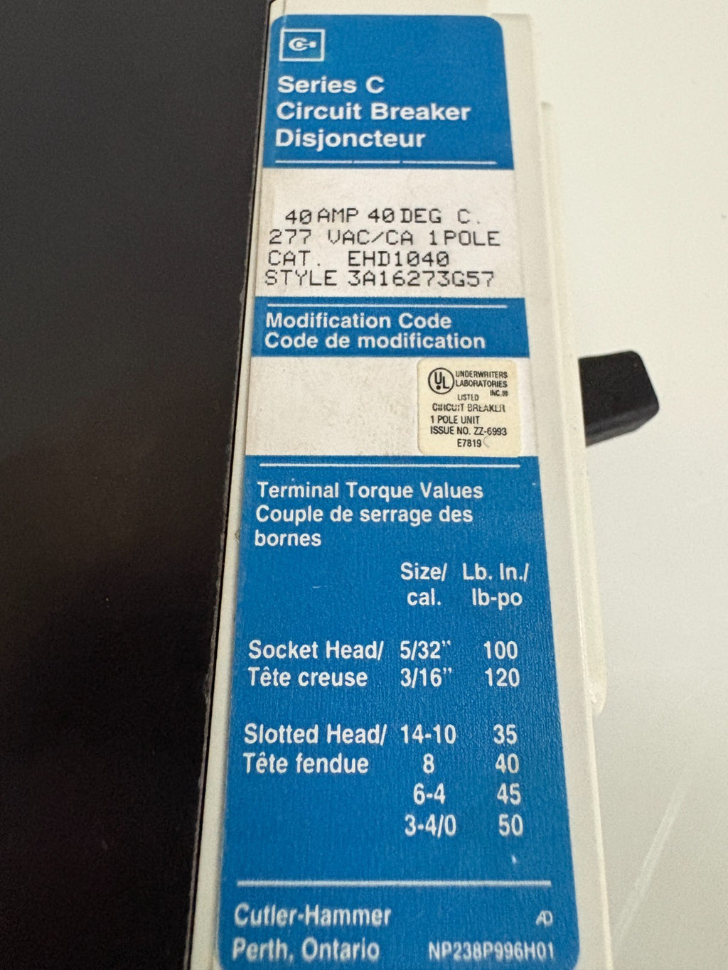 CUTLER HAMMER 40 AMP CIRCUIT BREAKER EHD1040