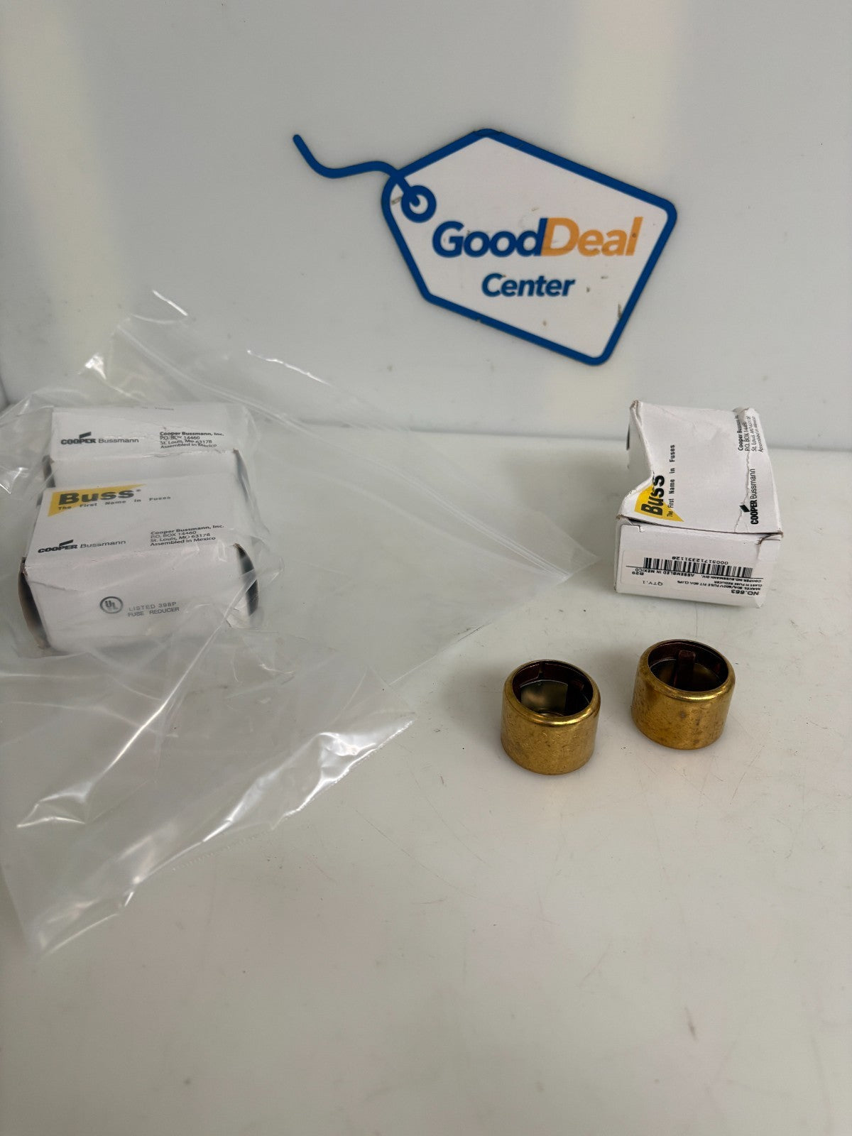 LOT OF 3 BUSSMAN BUSS #663 FUSE REDUCER