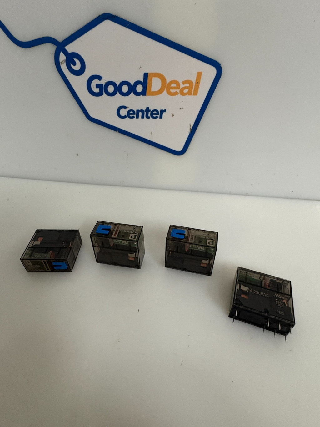 LOT OF 4 PHOENIX CONTACT POWER RELAY #298943