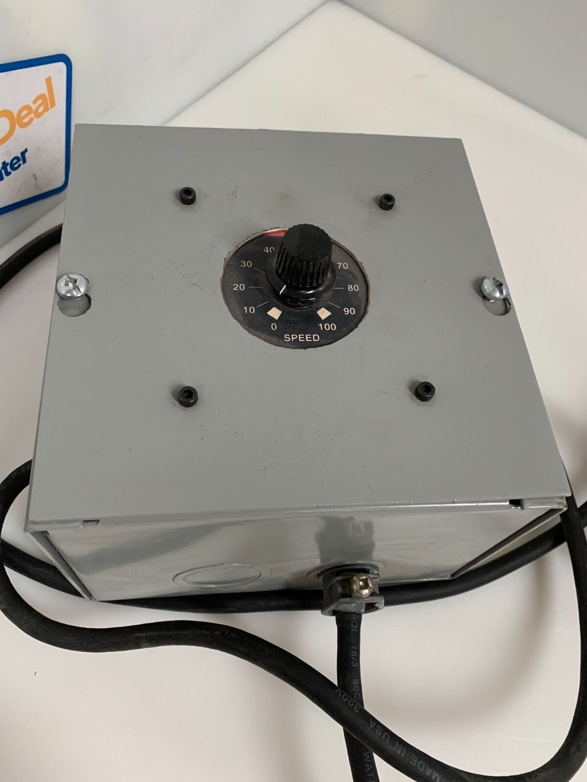 DAYTON DC MOTOR 4Z140 1/8HP W/DAYTON SPEED CONTROL BOX 4Z827D5