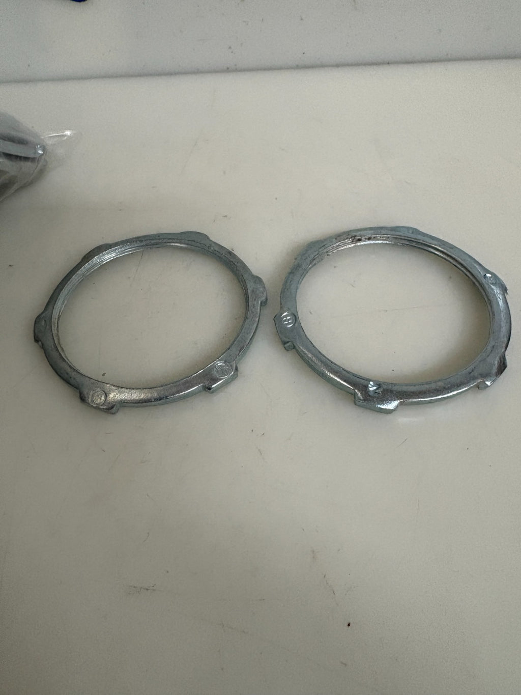 LOT OF 31 BRIDGEPORT ZINC PLATED STEEL CONDUIT LOCKNUT #106-S