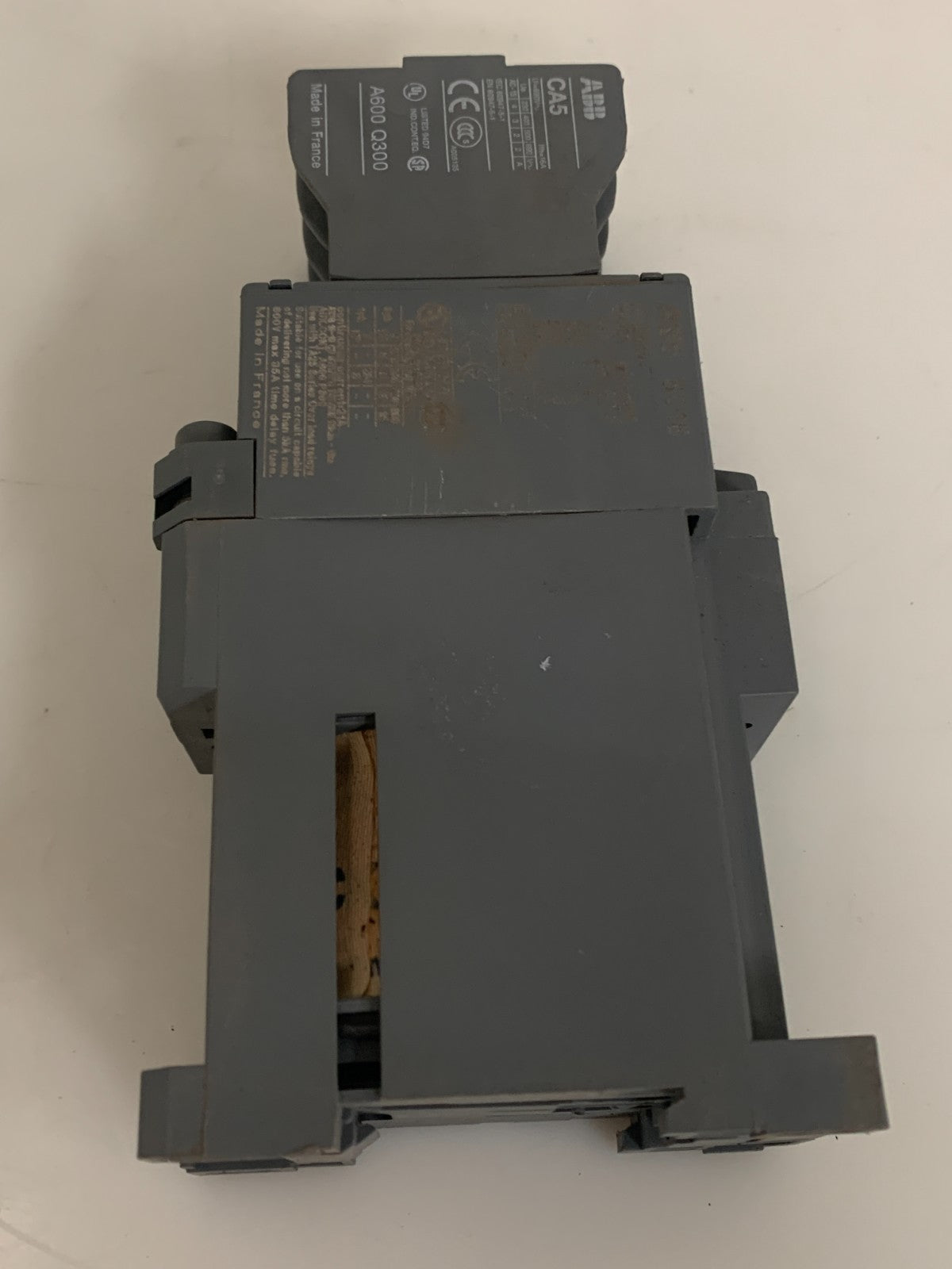 ABB SURGE SUPPRESSOR CA5 A600 Q300