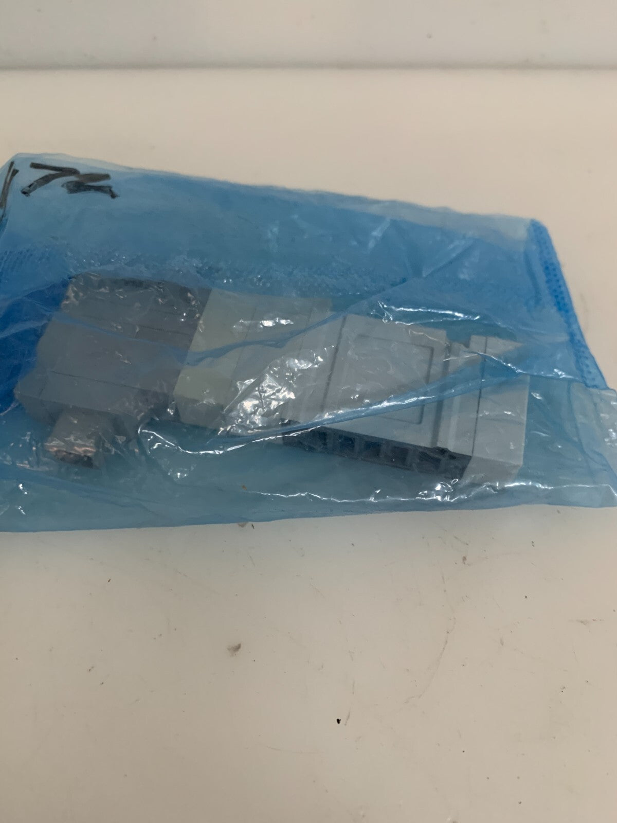 SMC SOLENOID VALVE SV1100-5FU