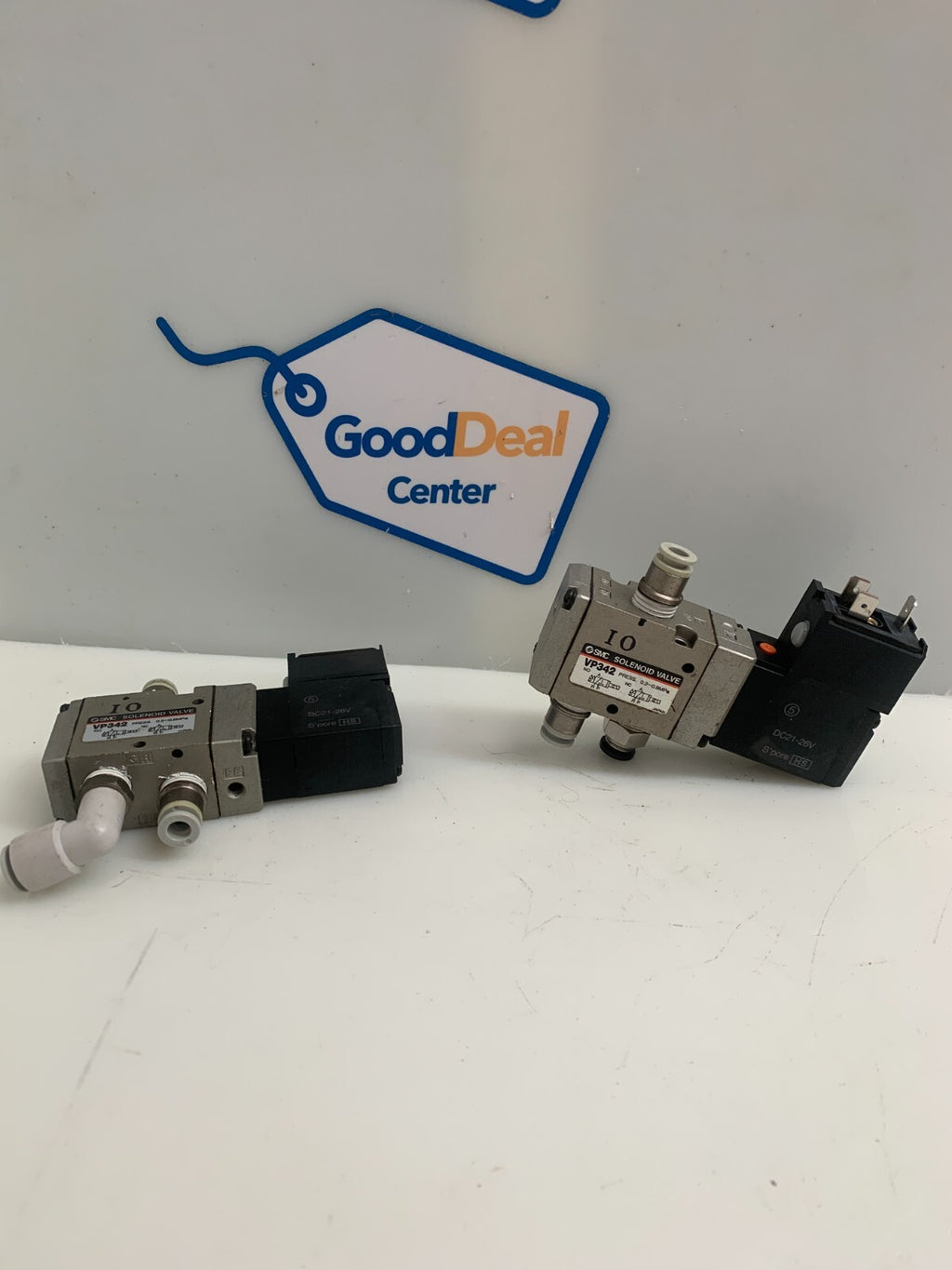 SMC Solenoid Valve VP342  (Lot of 2)