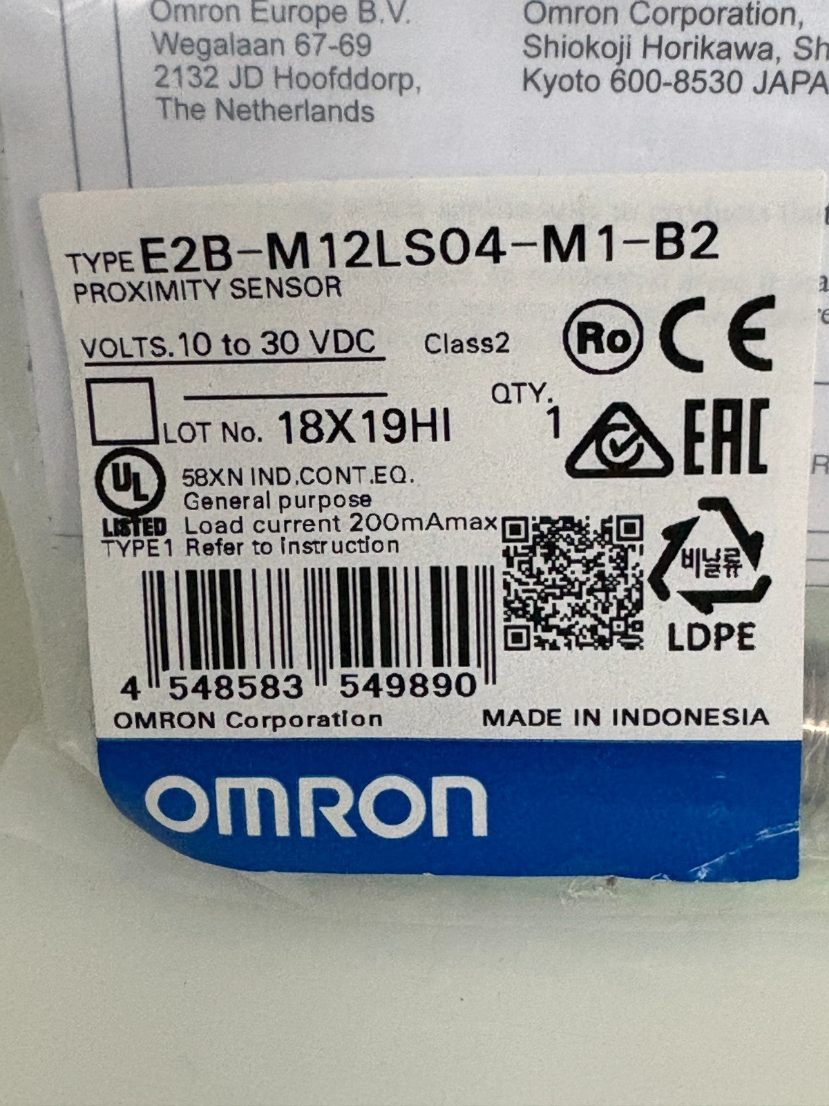 LOT OF 2 OMRON PROXIMITY SENSOR E2B-M12LS04-M1-B22