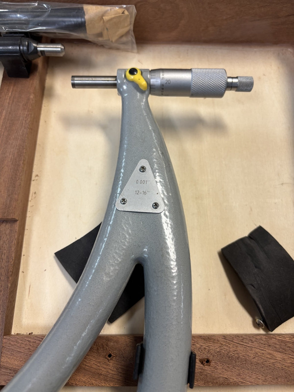 ASIMETO #111-16-1 12-16 " X0.001 INTERCHANGEABLE ANVIL OUTSIDE MICROMETER1
