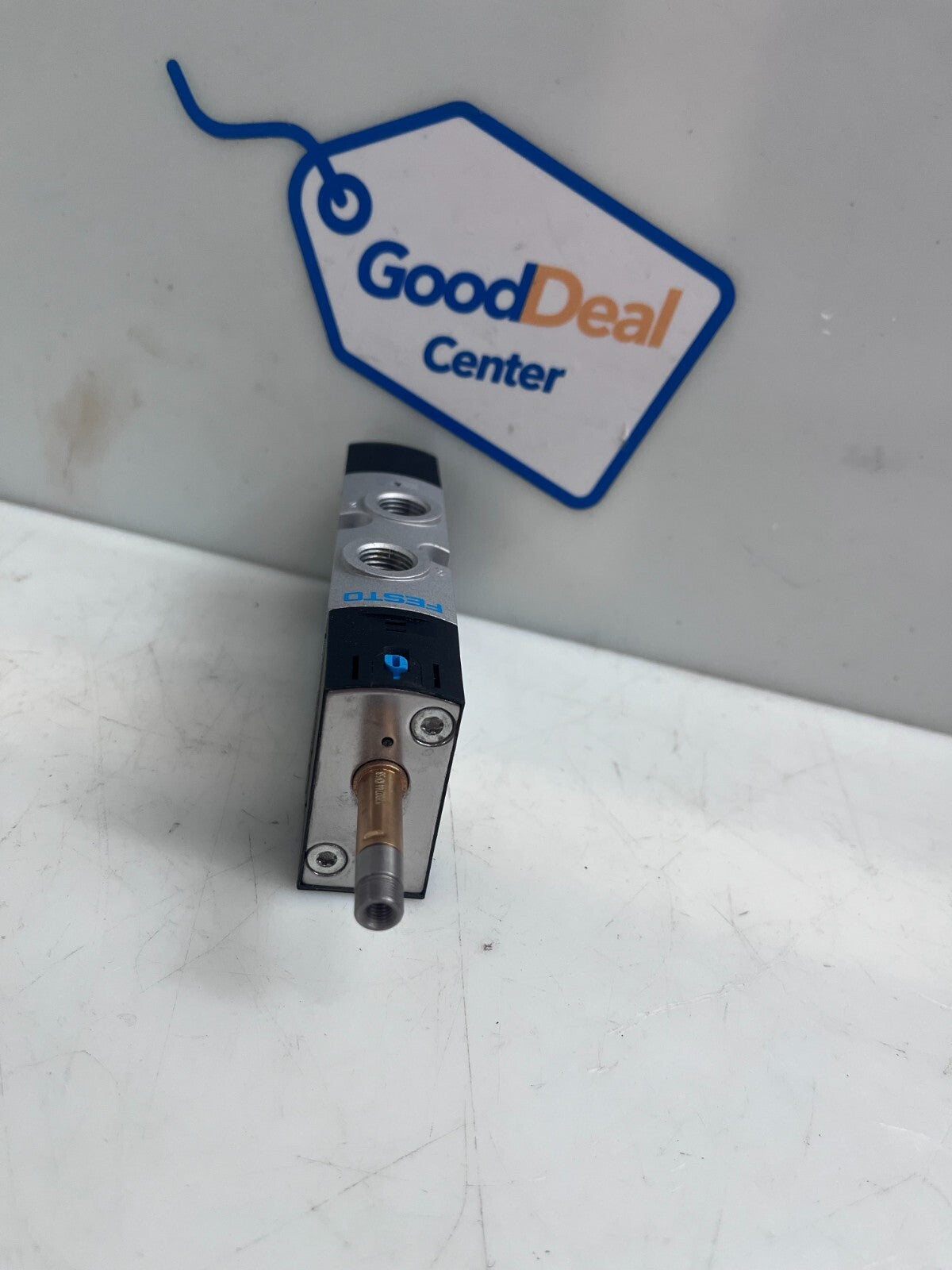 FESTO VUVS-L25-M52-MD-G14-F8 575509 Solenoid Valve1