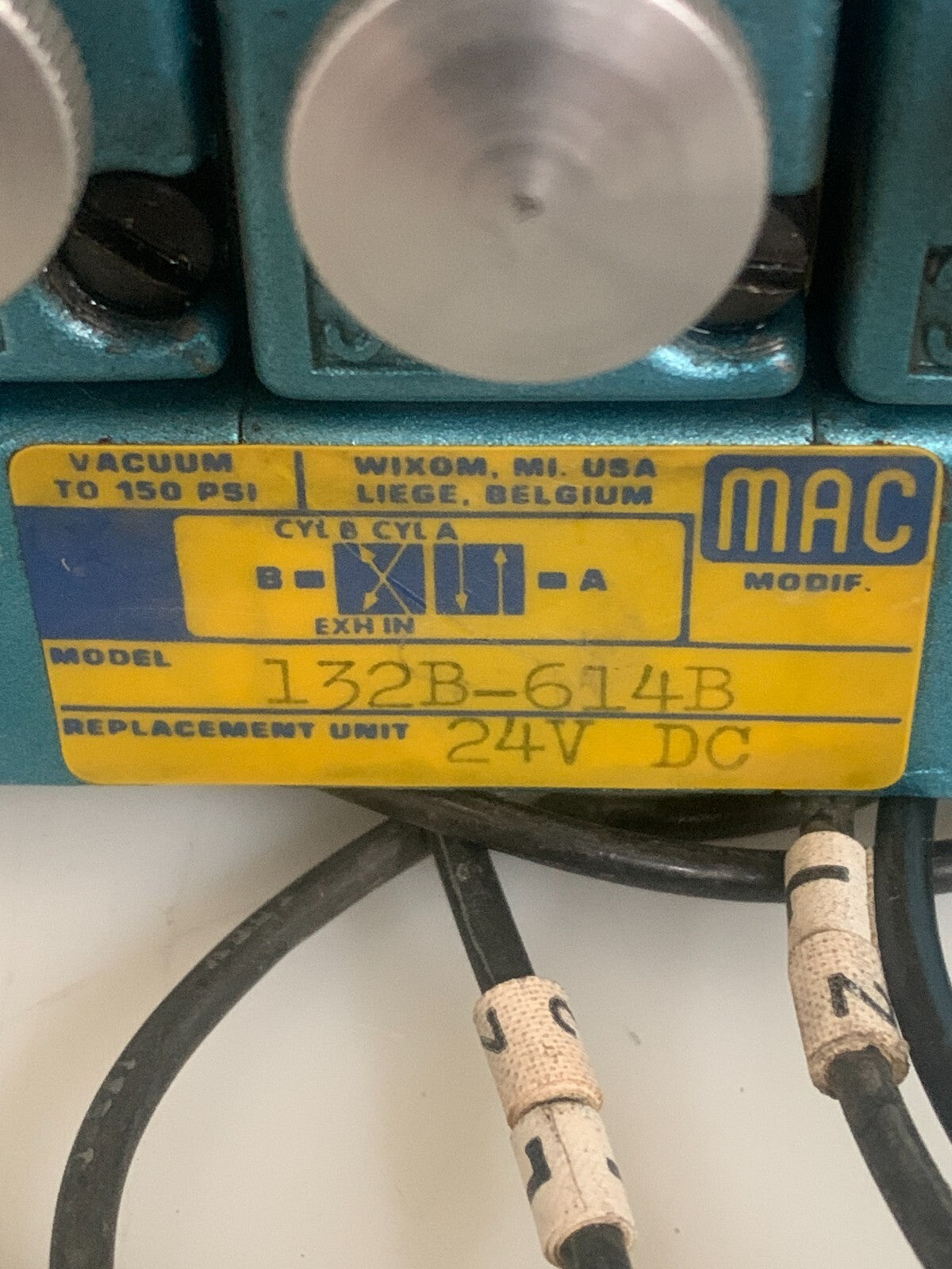 MAC 132B - 614 B MANIFOLD 7 VALVES UNIT2