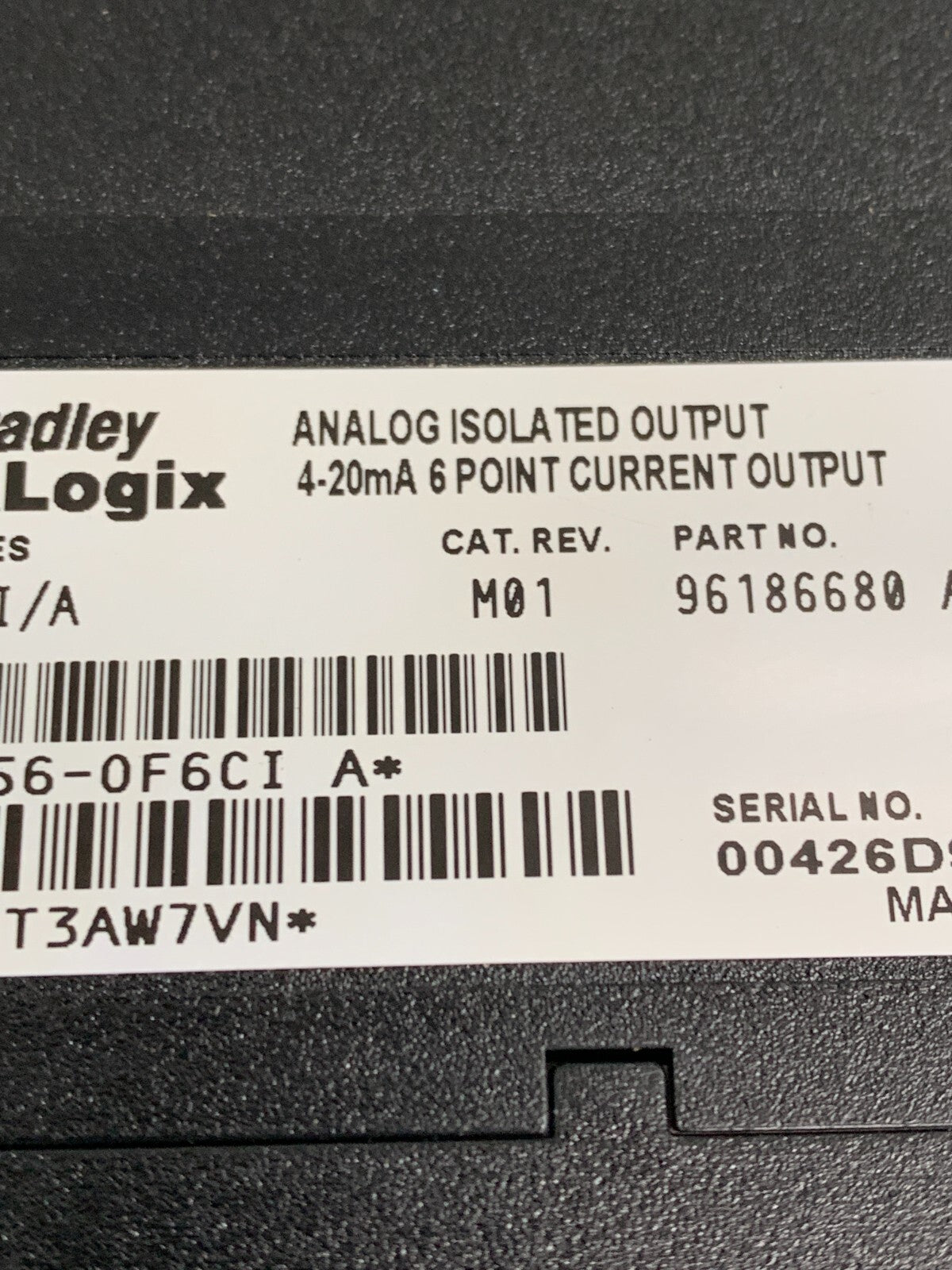 ALLEN BRADLEY / Logix   1756-OF6CI/A  PLC Analog Module  M01