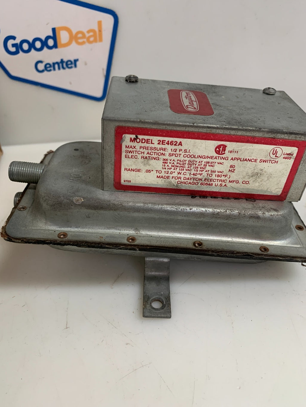 DAYTON PRESSURE SWITCH 2E462 A NEW IN BOX OLD STOCK1