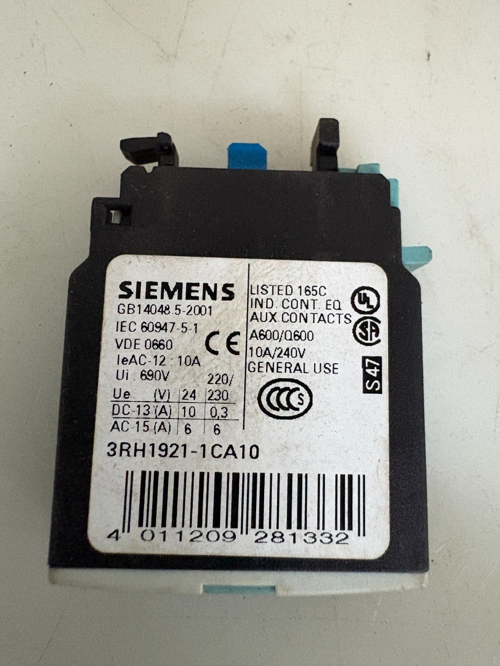 LOT OF 29 SIEMENS AUXILIARY CONTACT BLOCK 3RH1921-1CA101