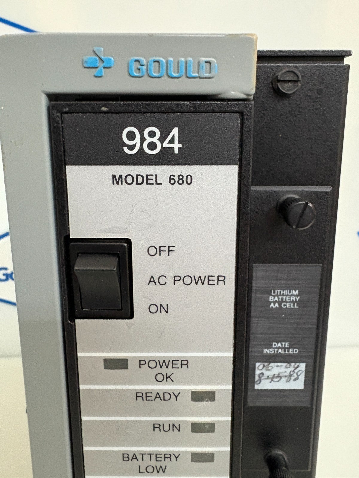 GOULD 980 PROGRAMMABLE CONTROLLER MODEL 680