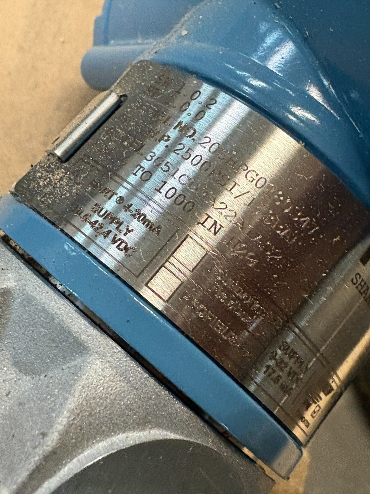 EMERSON ROSEMOUNT PRESSURE TRANSMITTER 3051CD3A22A1AS2B4M5